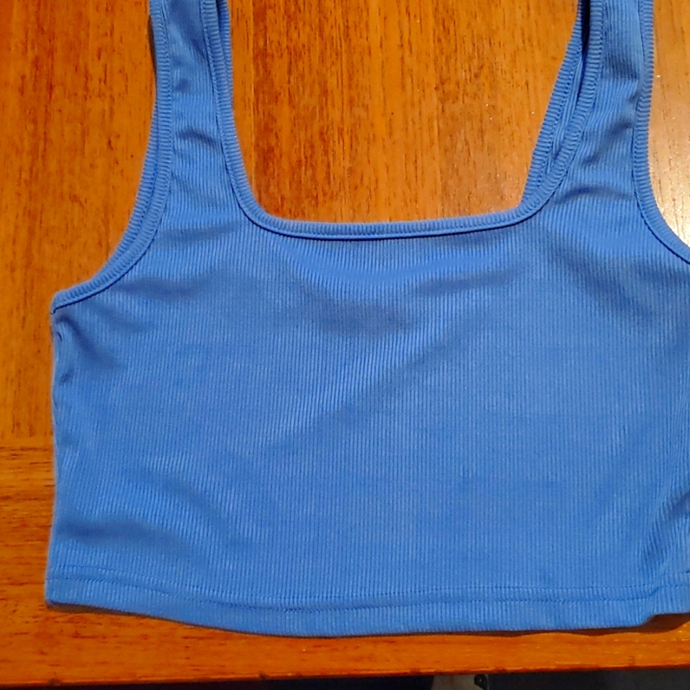 Blue crop top size 6